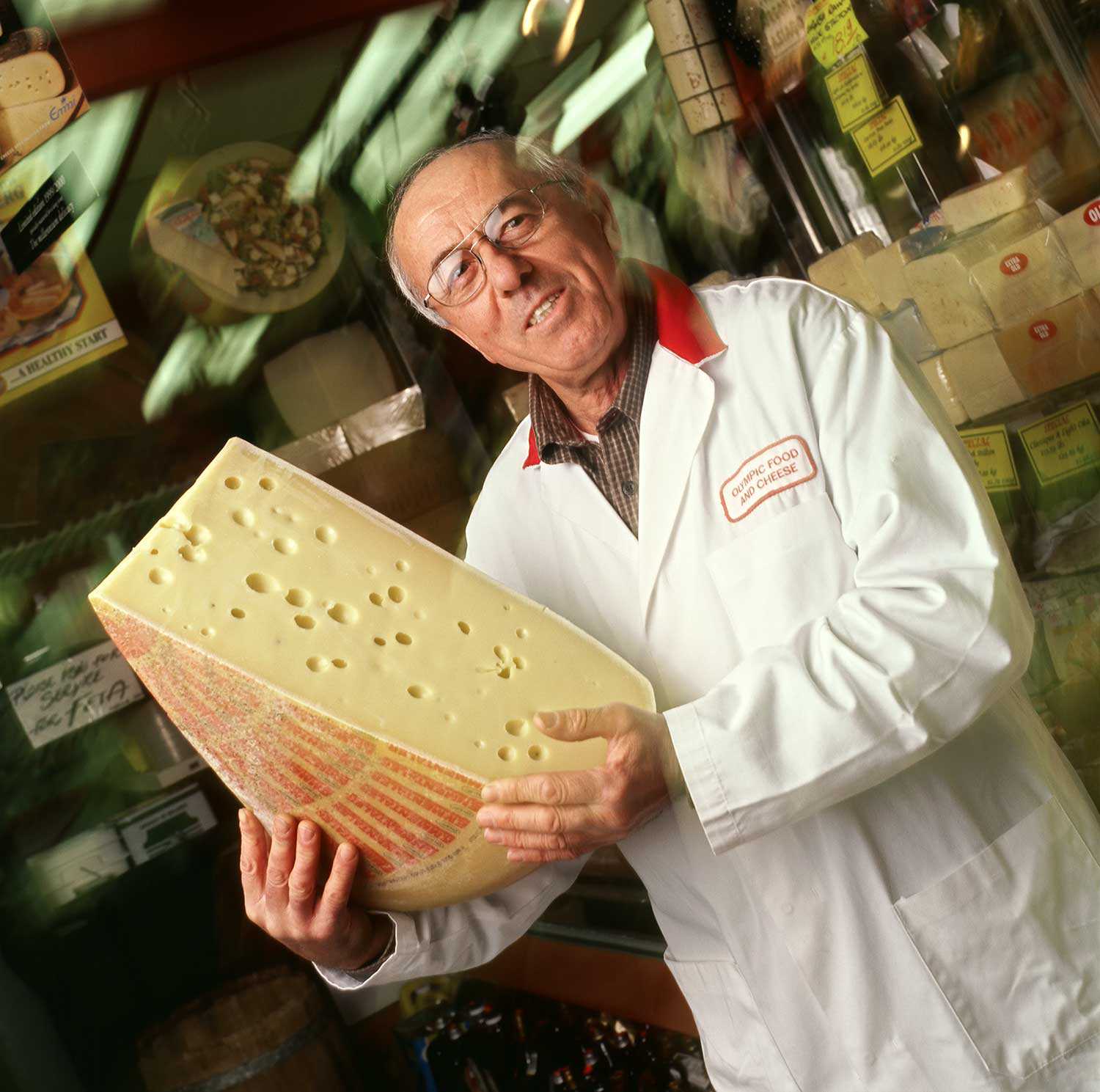 Cheesemonger at the St. Lawrence Market, Toronto (Photo © Ontario Tourism 2009)