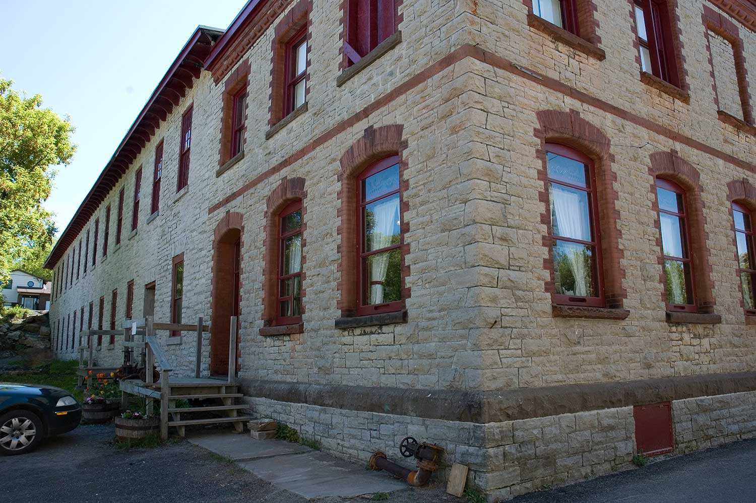 Mississippi Valley Textile Museum, Almonte (Photo courtesy of John T. Fowler, Photography for Education)